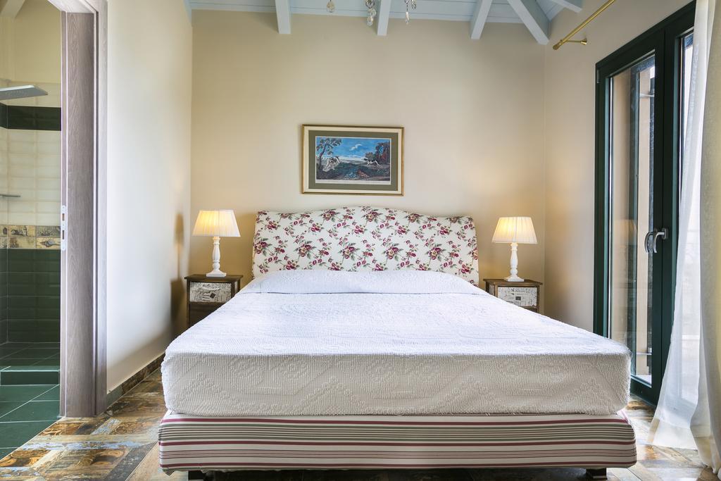 Pleiades Luxury Villa Свороната Екстер'єр фото