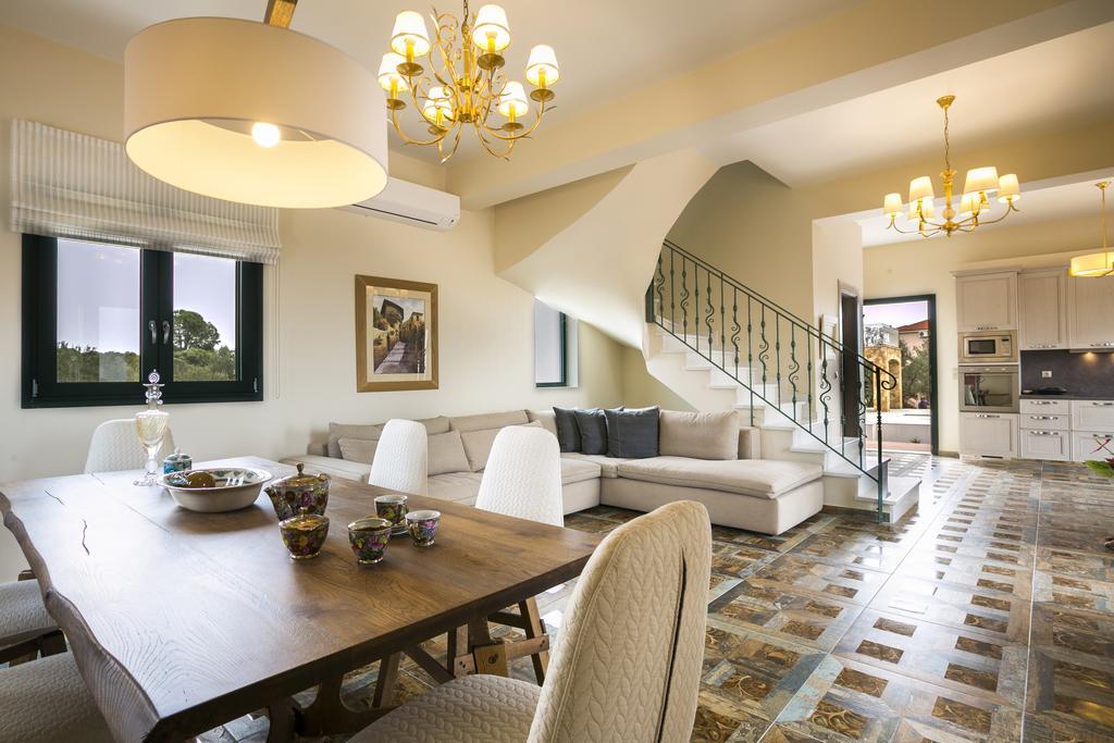 Pleiades Luxury Villa Свороната Екстер'єр фото
