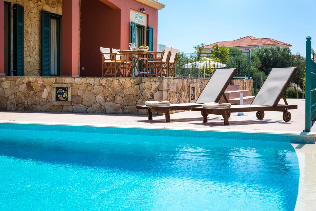Pleiades Luxury Villa Свороната Екстер'єр фото