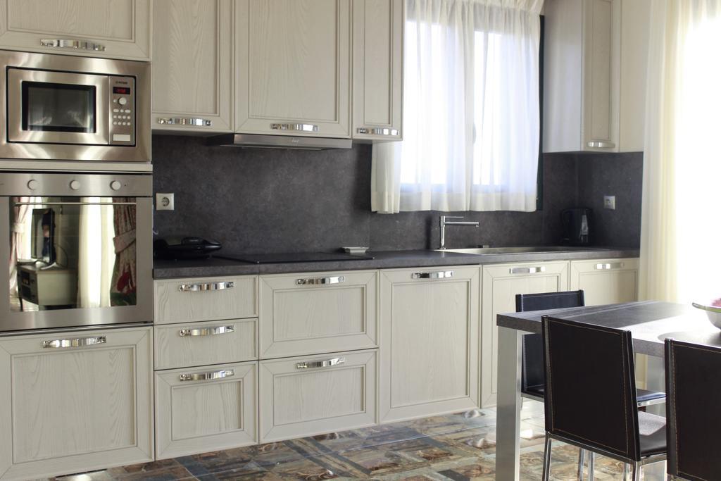 Pleiades Luxury Villa Свороната Екстер'єр фото